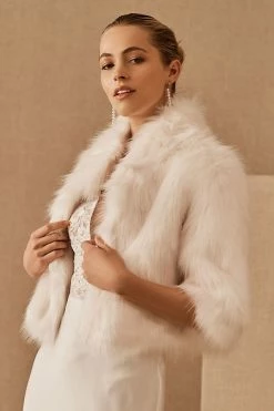 Best deal ???? Unreal Fur Desire Jacket IVORY ????