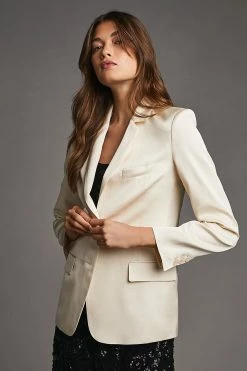 Discount ???? Mare Mare X Anthropologie Relaxed Blazer IVORY ???? 11 Discount ???? Mare Mare X Anthropologie Relaxed Blazer IVORY ???? -Beach Riot Shop unnamed file 141