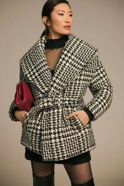 Flash Sale ???? BLANKNYC Pure Emotions Houndstooth ???? Coat BLACK & WHITE ????