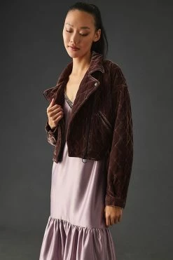 Budget ???? Avec Les Filles Cropped Velvet Moto Jacket KELLY ???? -Beach Riot Shop unnamed file 27