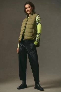 Deals ⭐ Bernardo Roundabout High-Low Puffer Vest MOSS ????