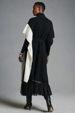 Buy ???? By Anthropologie Colorblock Poncho BLACK & WHITE ✨ -Beach Riot Shop unnamed file 3474