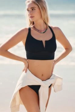 Brand new ???? Sanctuary V-Wire Racer ???? Bikini Top BLACK ????