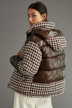 Brand new ???? Bernardo Houndstooth Puffer Jacket BROWN MOTIF ???? -Beach Riot Shop unnamed file 422