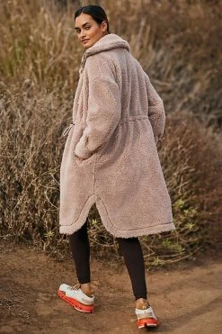 Wholesale ???? Varley Jones ???? Coat GREY ???? 4 Wholesale ???? Varley Jones ???? Coat GREY ???? -Beach Riot Shop unnamed file 448