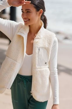Best deal ???? Sweaty Betty Montana Vest CREAM ⭐