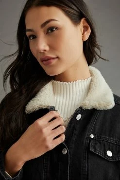 Brand new ???? Pilcro Sherpa-Collar Denim Jacket BLACK ???? -Beach Riot Shop unnamed file 825
